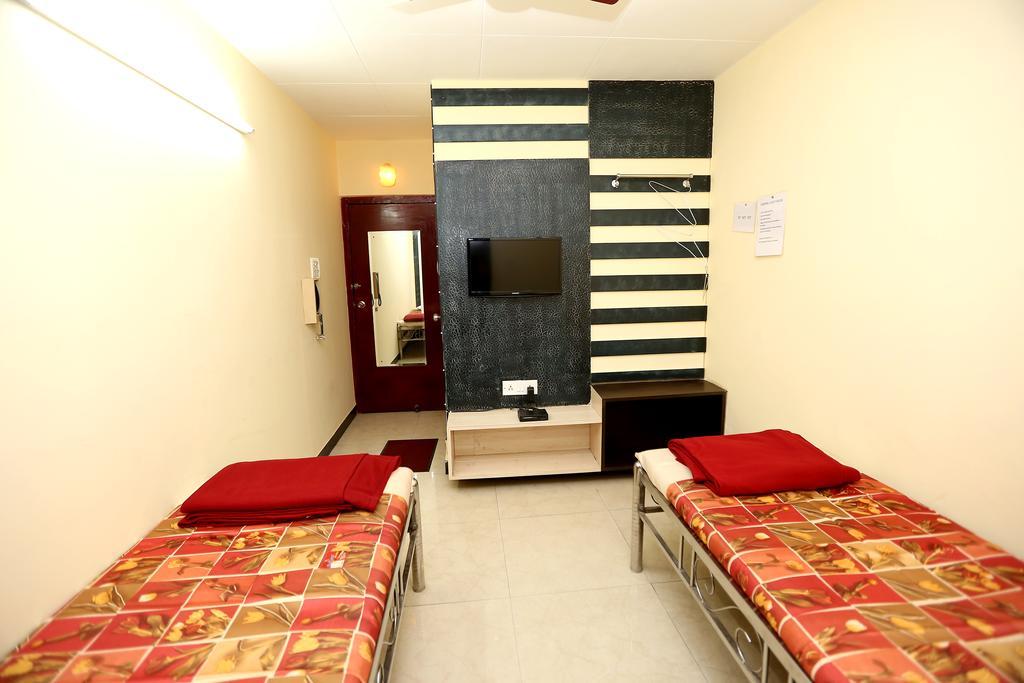 Central Guest House Calcutta  Esterno foto
